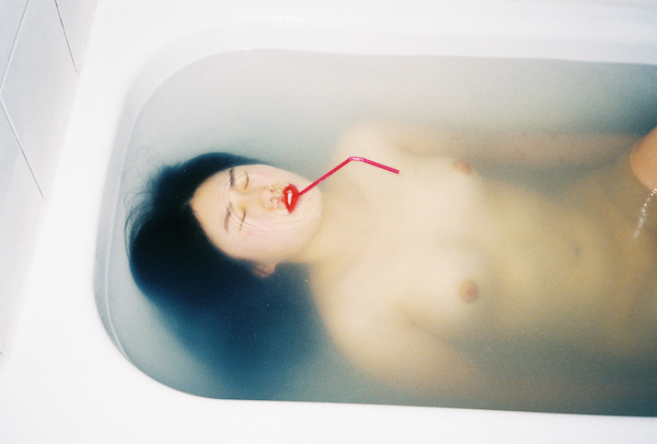 3 Ren Hang 2015 copia - Milano Photofestival